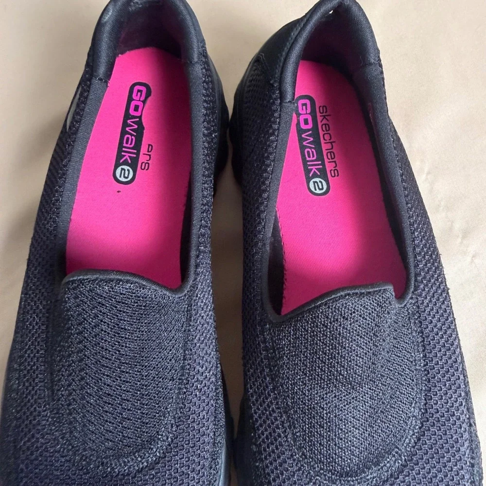 Skechers GOwalk 2 Stride Womens Black Mesh Slip On Walking Shoes 13590 Size 9